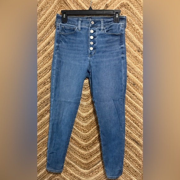 Gap Denim Women's Medium Wash Favorite High Waist Jegging,Size 8/29 Petite - Picture 1 of 9